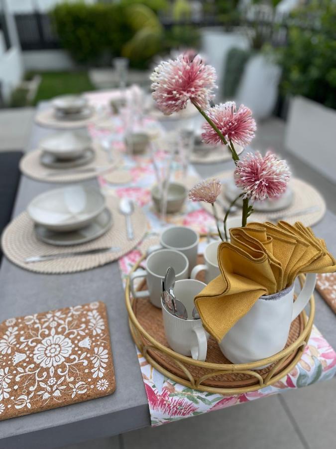Deluxe Downtown Mount Maunganui Villa Ngoại thất bức ảnh