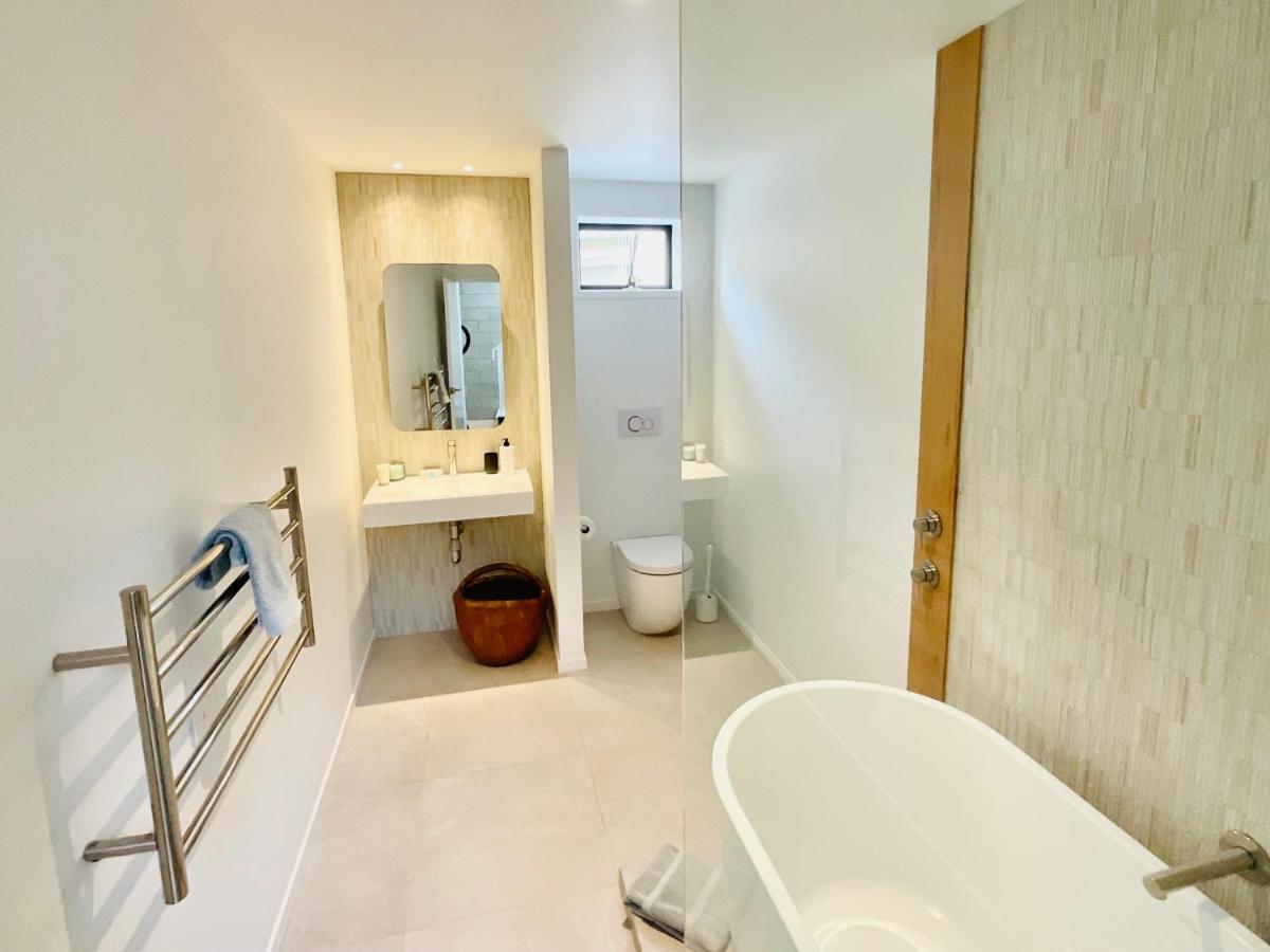Deluxe Downtown Mount Maunganui Villa Ngoại thất bức ảnh
